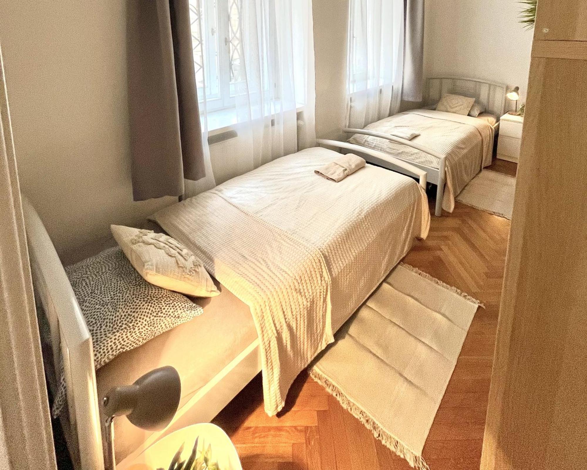 Apartment Mia - Old Town, Ac Bratislava Exterior photo